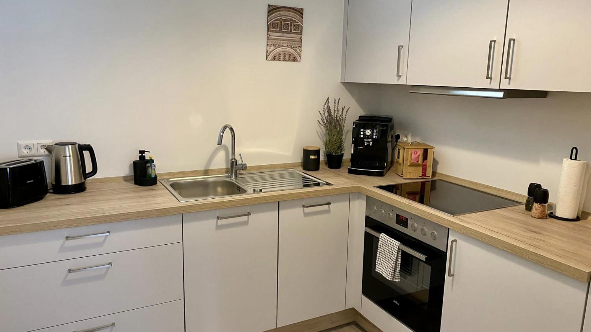 Discovair - Eisenach Karl14 - Vollausgestattete Apartments Mit Netflix In Der Fussgaengerzone Bilik gambar