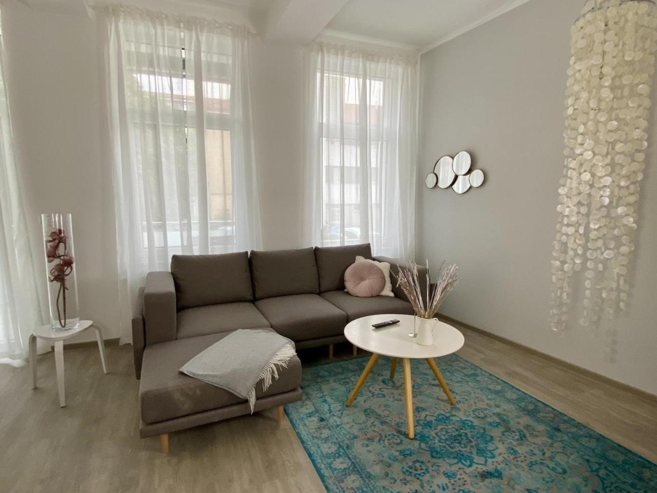 Discovair - Eisenach Karl14 - Vollausgestattete Apartments Mit Netflix In Der Fussgaengerzone Bilik gambar